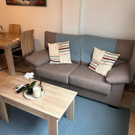 Torrevieja Apartment טורבייחה